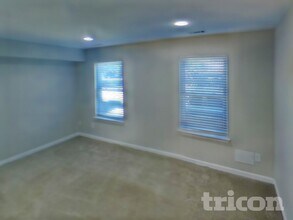 1277 Collier Ln in Belcamp, MD - Foto de edificio - Building Photo