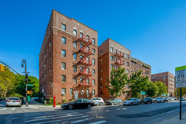 2835 Bedford Ave in Brooklyn, NY - Building Photo - Building Photo