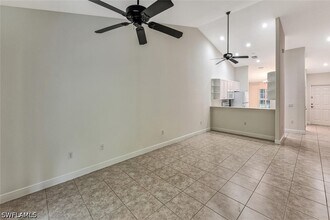 3555 Avion Woods Ct in Naples, FL - Building Photo - Building Photo