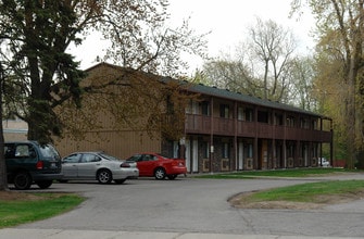 Orchard Farms in Toledo, OH - Building Photo - Building Photo