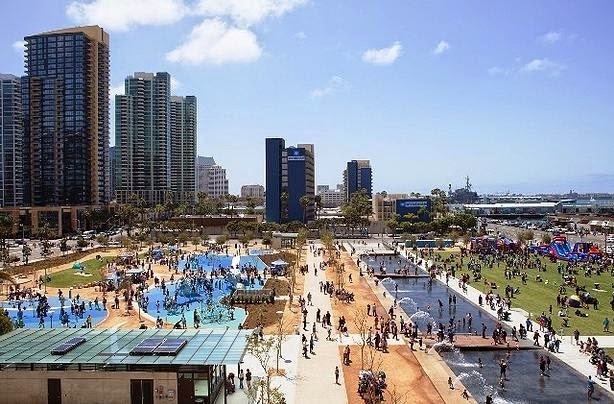 Breeza in San Diego, CA - Building Photo