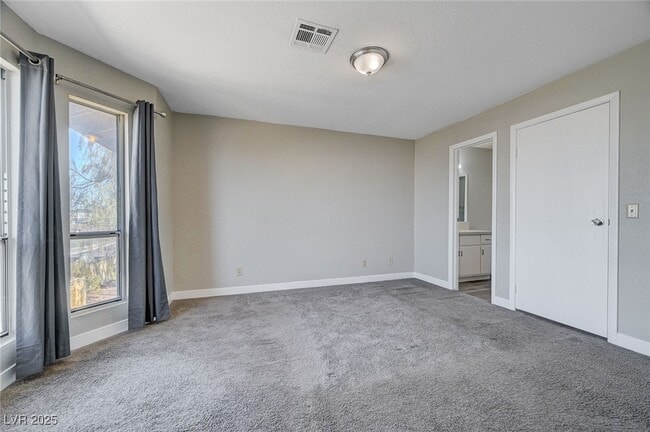 property at 527 Kristin Ln