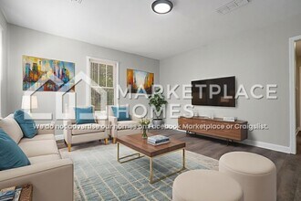 1385 Eason St NW in Atlanta, GA - Building Photo - Building Photo