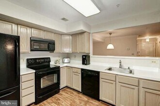 8303 Bluebird Way in Lorton, VA - Building Photo - Building Photo