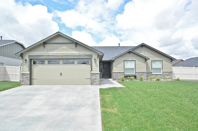 property at 4747 S Highcliff Pl