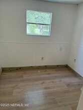 707 Dawn Ave in Interlachen, FL - Building Photo - Building Photo