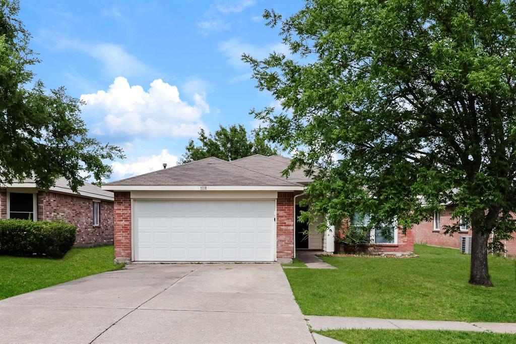 1118 Single Tree Dr in Forney, TX - Building Photo
