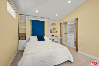 777 El Medio Ave in Los Angeles, CA - Building Photo - Building Photo