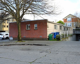 5700-5708 20th Ave NW in Seattle, WA - Foto de edificio - Building Photo