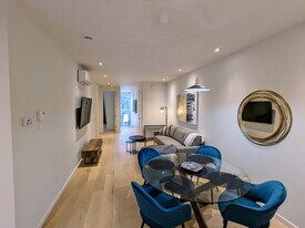 1281 Rue Rachel E in Montréal, QC - Building Photo