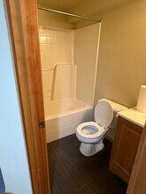 9006 18th Ave SW in Seattle, WA - Building Photo - Building Photo