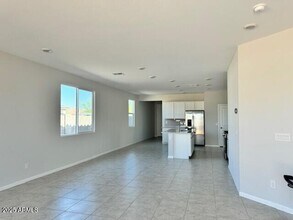 35300 La Paz St in Maricopa, AZ - Building Photo - Building Photo