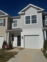 104 Baker Dr in Luray, VA - Building Photo