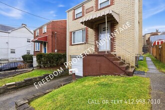 2266 Glenbury St in Pittsburgh, PA - Building Photo - Building Photo