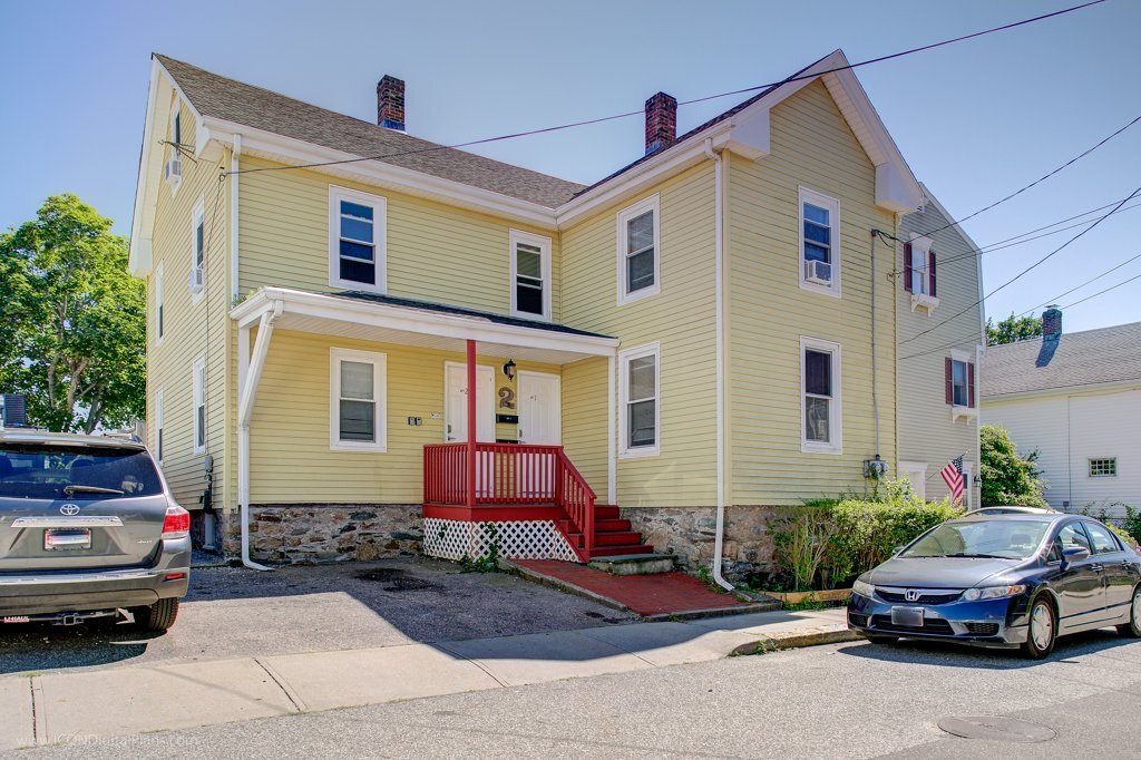 1 Lucas Ave, Unit 2 in Newport, RI - Foto de edificio