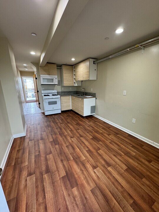 315 S Avenue 20, Unit 2 in Los Angeles, CA - Building Photo