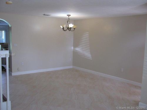 3124 SW 129th Ter in Miramar, FL - Building Photo - Building Photo