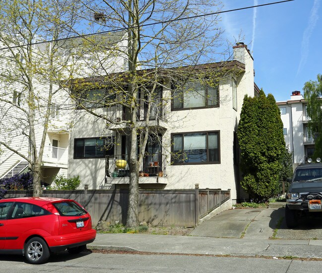 1742 NW 56th St in Seattle, WA - Building Photo - Building Photo