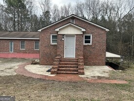 201 Mt Moriah Rd in Auburn, GA - Building Photo