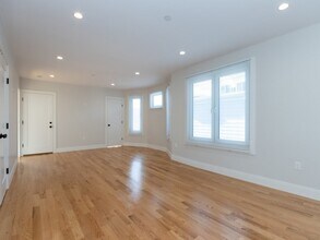 5 Tovar St in Boston, MA - Building Photo - Building Photo