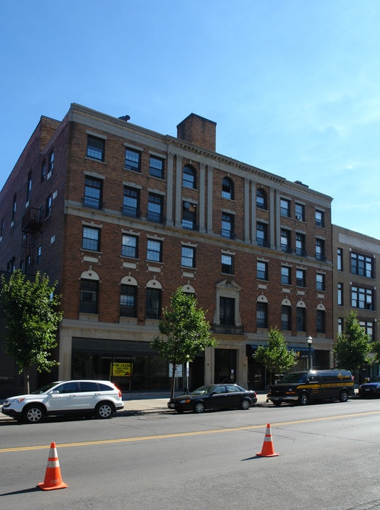 Clinton Square Suites in Syracuse, NY - Building Photo