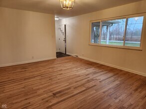 9502 E 600 S in Zionsville, IN - Building Photo - Building Photo