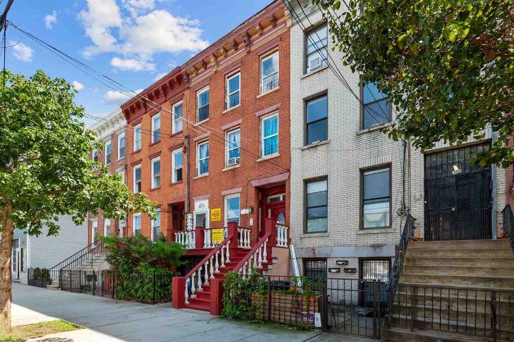 362 Pacific Ave-Unit -3 in Jersey City, NJ - Building Photo
