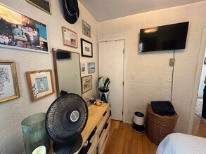 39 Charter St, Unit 2 in Boston, MA - Building Photo - Building Photo