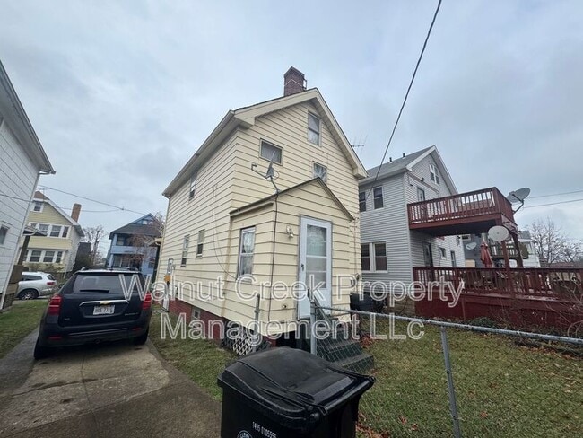 1201 E 172nd St in Cleveland, OH - Building Photo - Building Photo
