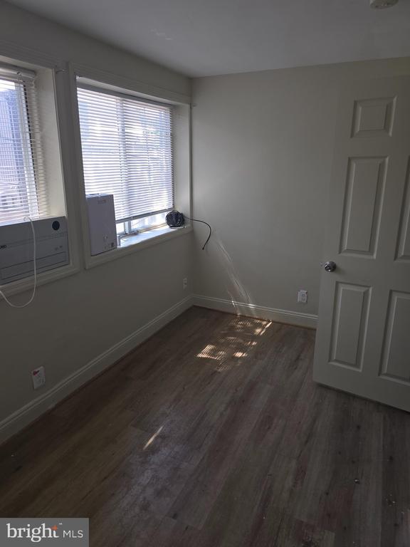 property at 1103 Queen St NE