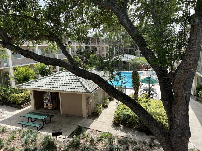 145 Oyster Bay Cir, Unit 145 Oyster Bay in Altamonte Springs, FL - Building Photo - Building Photo