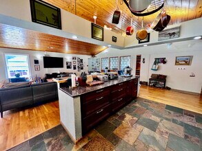 2012 Oak Leaf Ln in Virginia Beach, VA - Building Photo - Building Photo