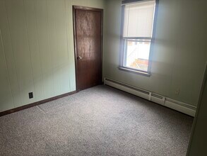 21 Mason St, Unit 2 in Biddeford, ME - Building Photo - Building Photo