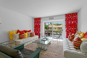 170 N Ocean Blvd in Palm Beach, FL - Building Photo - Building Photo