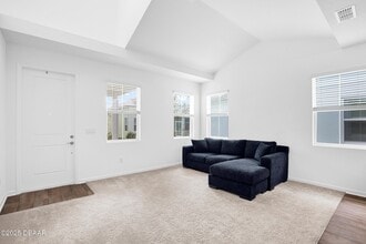 513 High Tide Ln in Daytona Beach, FL - Building Photo - Building Photo