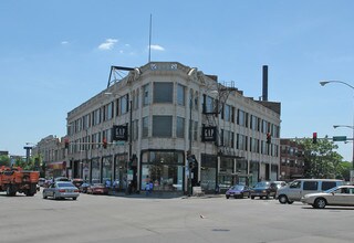2778 N Milwaukee Ave in Chicago, IL - Building Photo - Building Photo