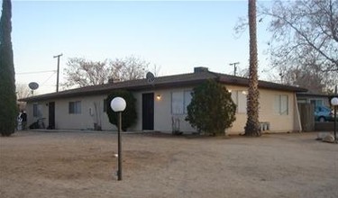 56181 Papago Trl in Yucca Valley, CA - Building Photo - Building Photo