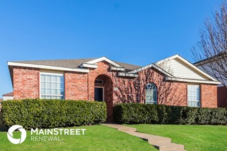 733 Courson Dr in Desoto, TX - Building Photo - Building Photo