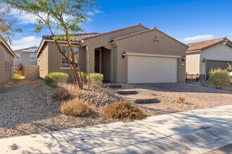 6919 Feather Hl St in North Las Vegas, NV - Building Photo - Building Photo