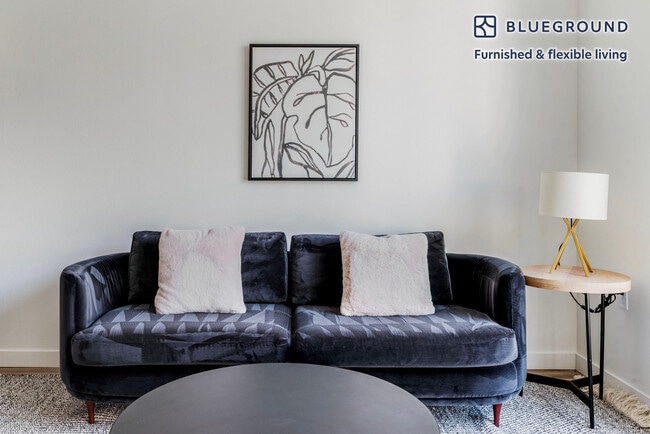 22271 Foothill Blvd in Hayward, CA - Building Photo - Building Photo