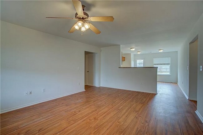 12028 NW 136th Terrace in Piedmont, OK - Building Photo - Building Photo