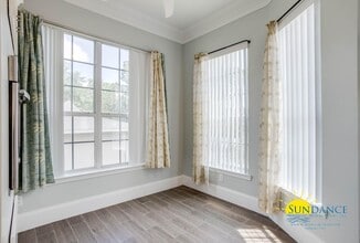 53 Yacht Club Dr NE in Fort Walton Beach, FL - Building Photo - Building Photo