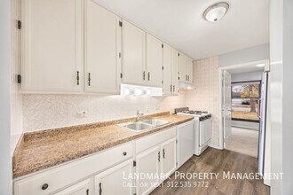 654 Cambridge Ave in Matteson, IL - Building Photo - Building Photo