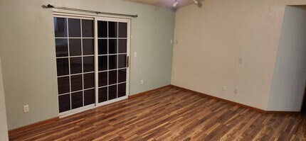 2665 Triple Crown Ln in Iowa City, IA - Building Photo - Building Photo