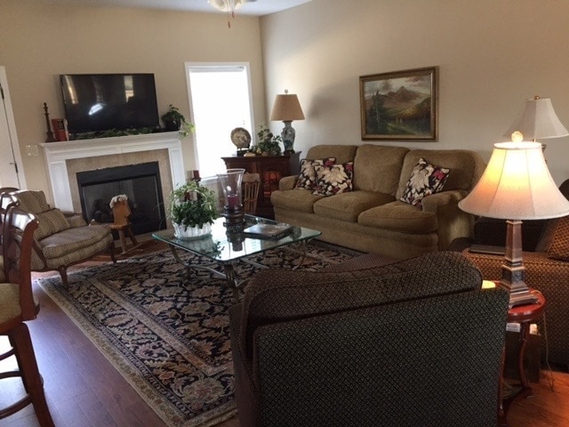 900 Davis Ln in Lenoir City, TN - Building Photo - Building Photo