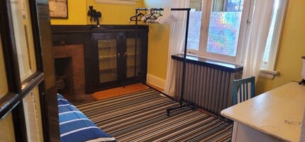 180 Eileen Av in Toronto, ON - Building Photo - Building Photo