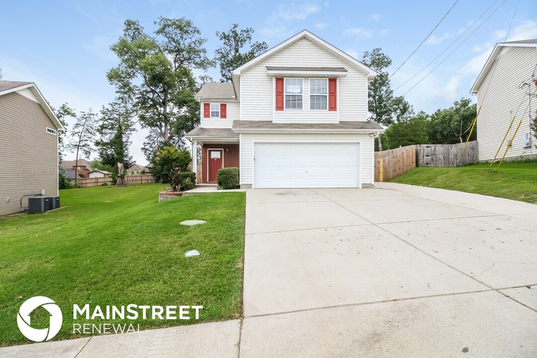 231 Niagra Ln in Murfreesboro, TN - Foto de edificio