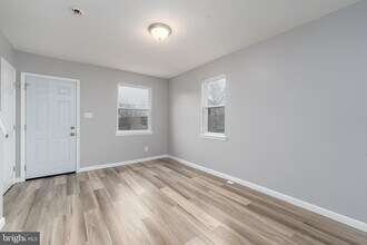 2574 W Lafayette Ave in Baltimore, MD - Building Photo - Building Photo