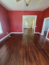 2201 Ekin Ave in New Albany, IN - Foto de edificio - Building Photo