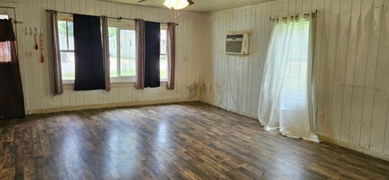 528 E Lake St in Paragould, AR - Building Photo - Building Photo